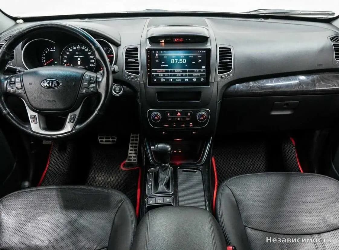 KIA Sorento 2015 с пробегом — фото 10