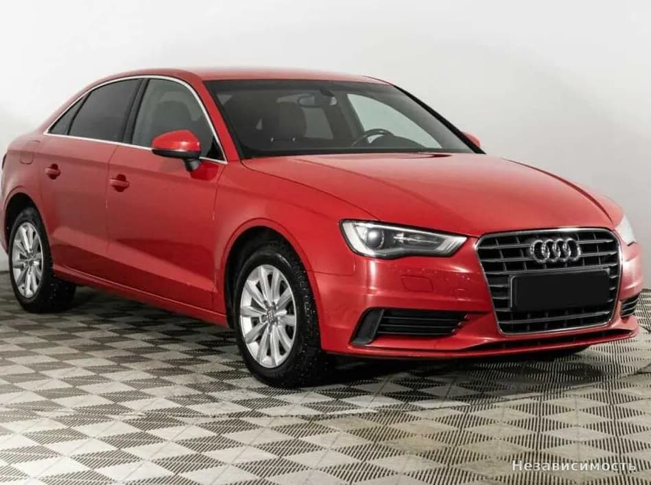 Audi A3 2014 с пробегом — фото 3