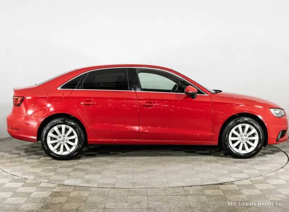 Audi A3 2014 с пробегом — фото 4