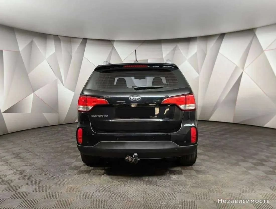 KIA Sorento 2018 с пробегом — фото 8
