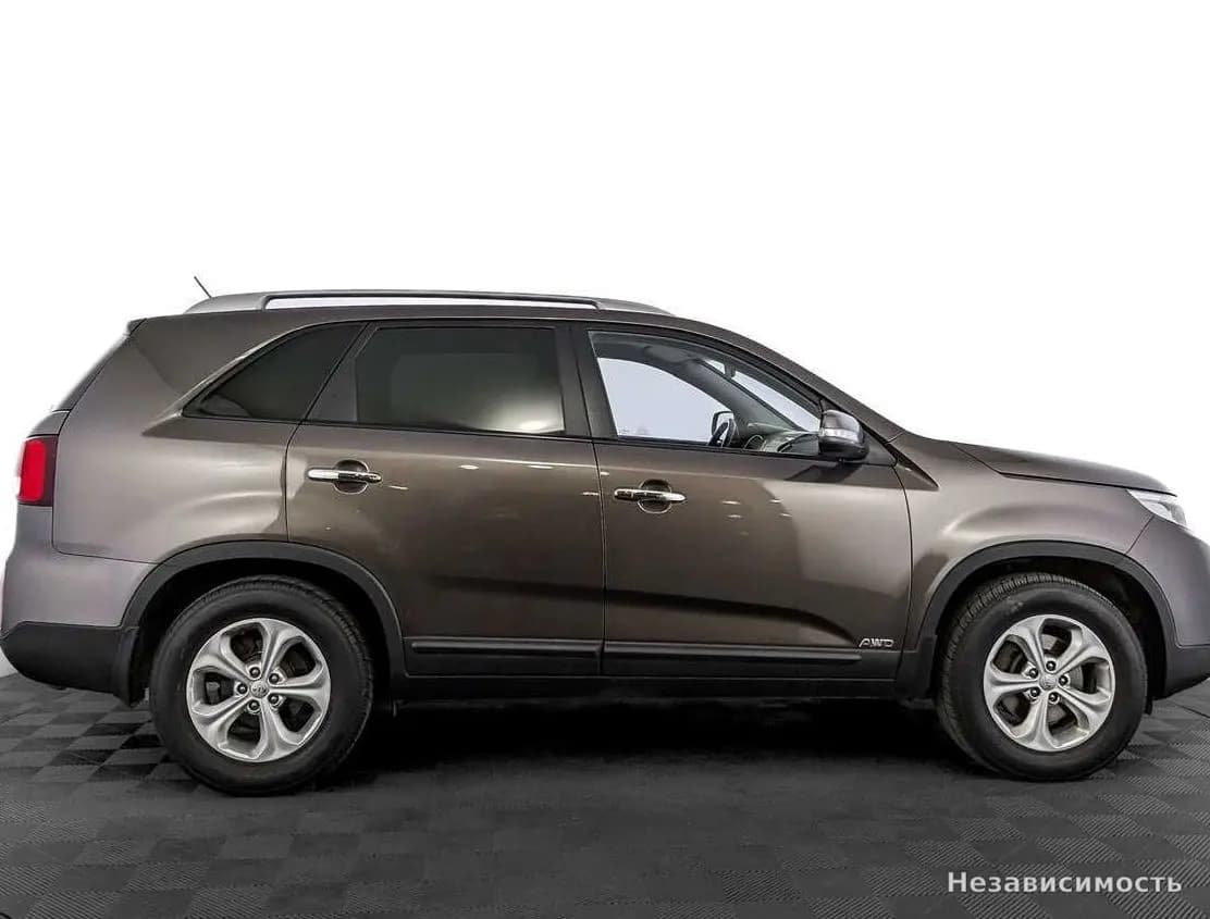 KIA Sorento 2016 с пробегом — фото 4