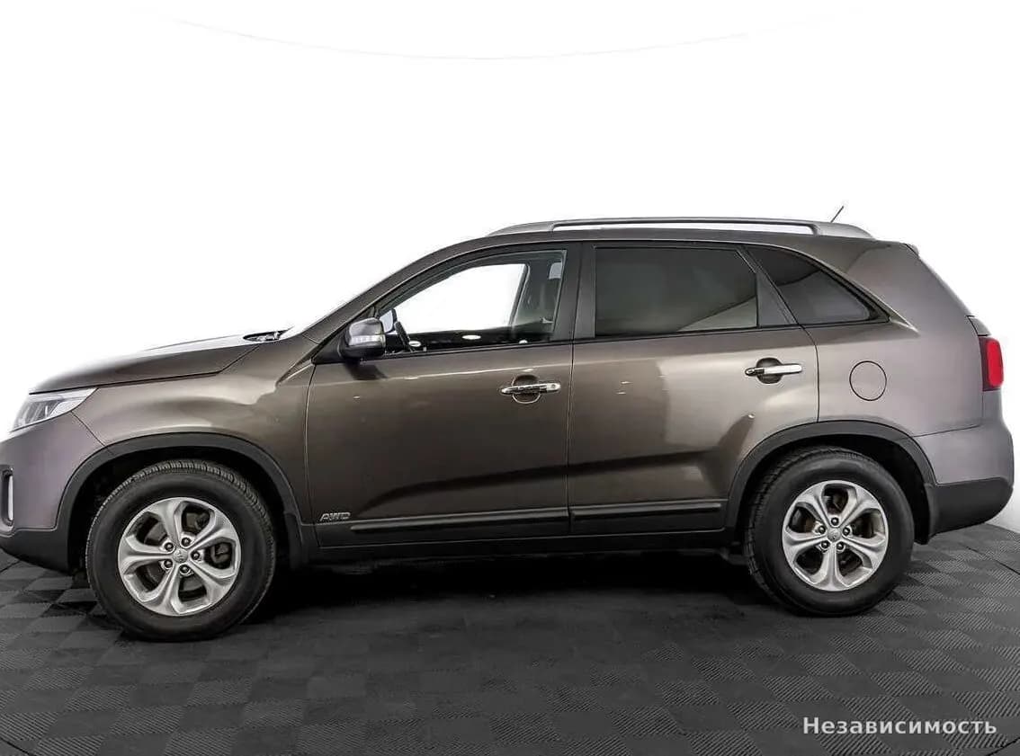 KIA Sorento 2016 с пробегом — фото 8