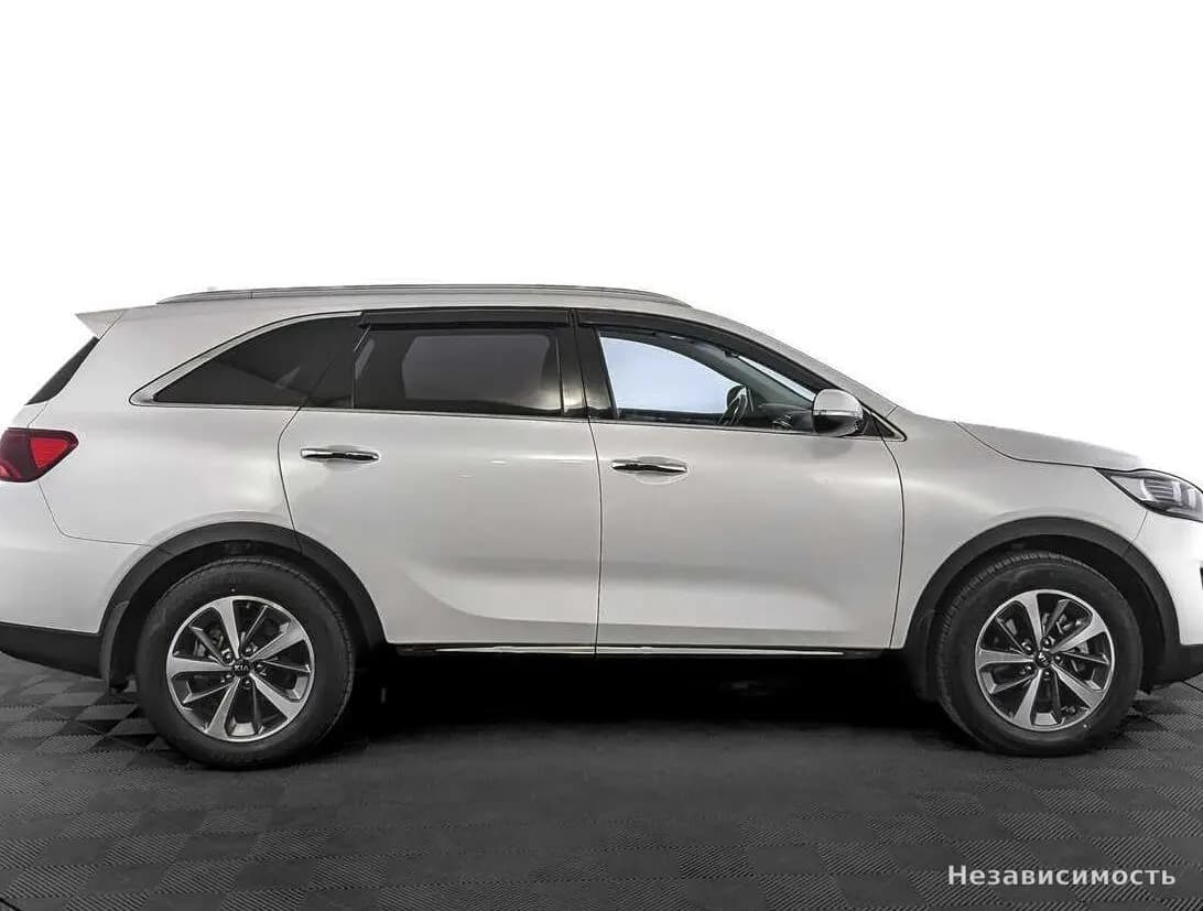 KIA Sorento 2019 с пробегом — фото 4