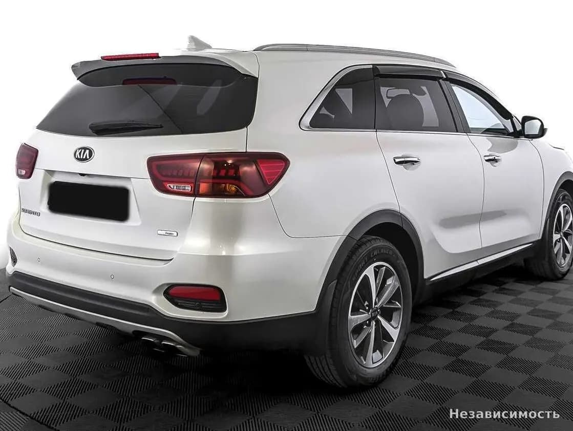 KIA Sorento 2019 с пробегом — фото 5
