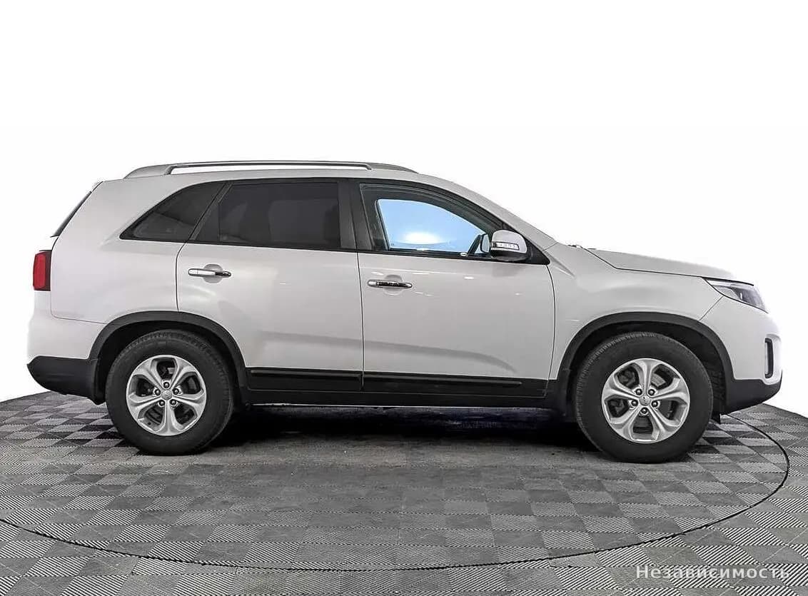 KIA Sorento 2018 с пробегом — фото 4