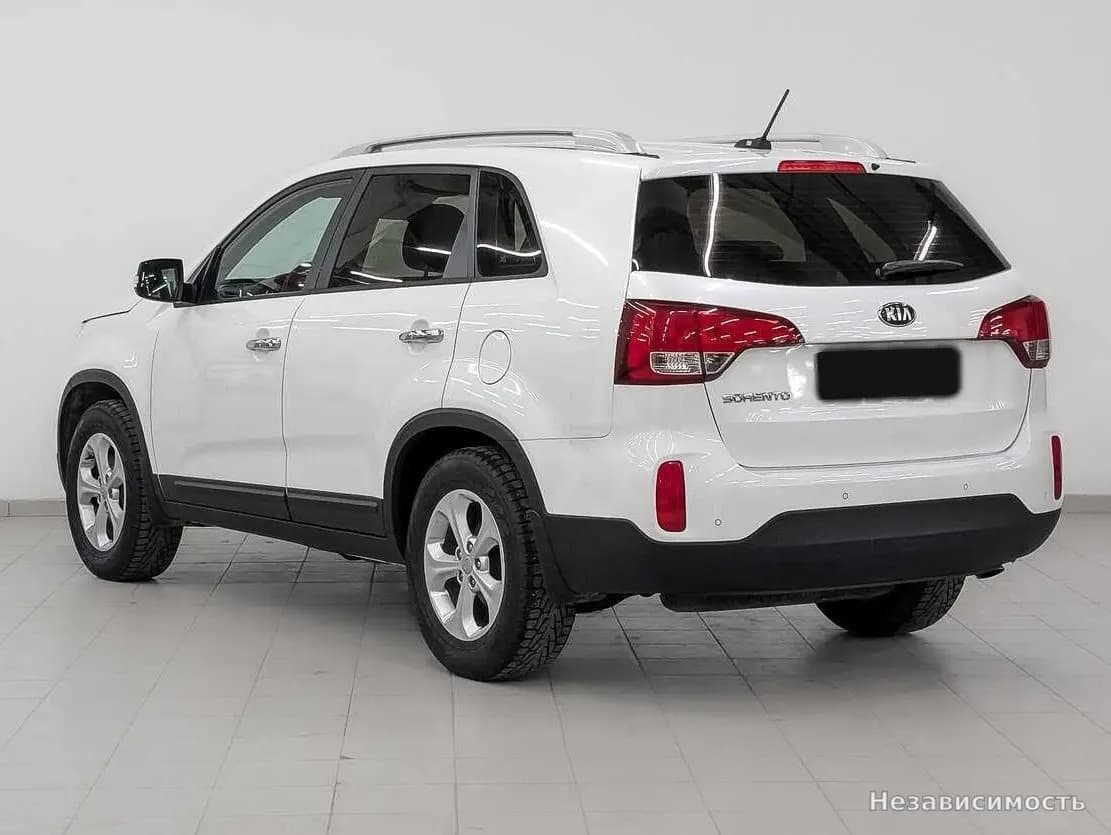 KIA Sorento 2019 с пробегом — фото 7