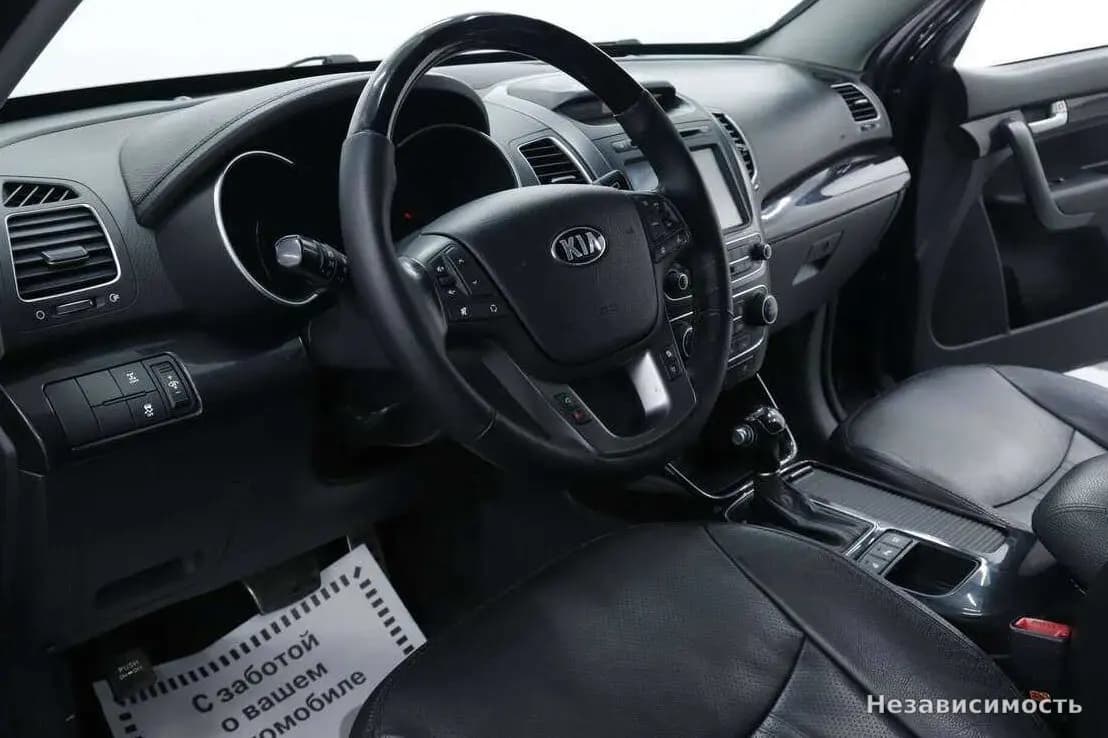 KIA Sorento 2016 с пробегом — фото 10