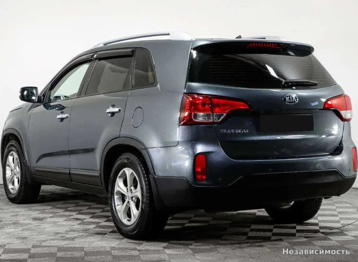 KIA Sorento 2013 с пробегом — фото 7