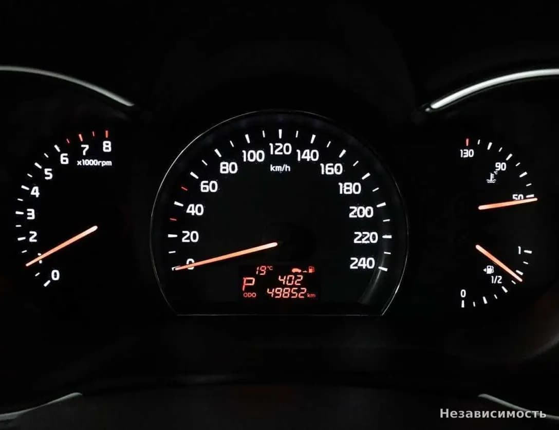 KIA Sorento 2019 с пробегом — фото 10
