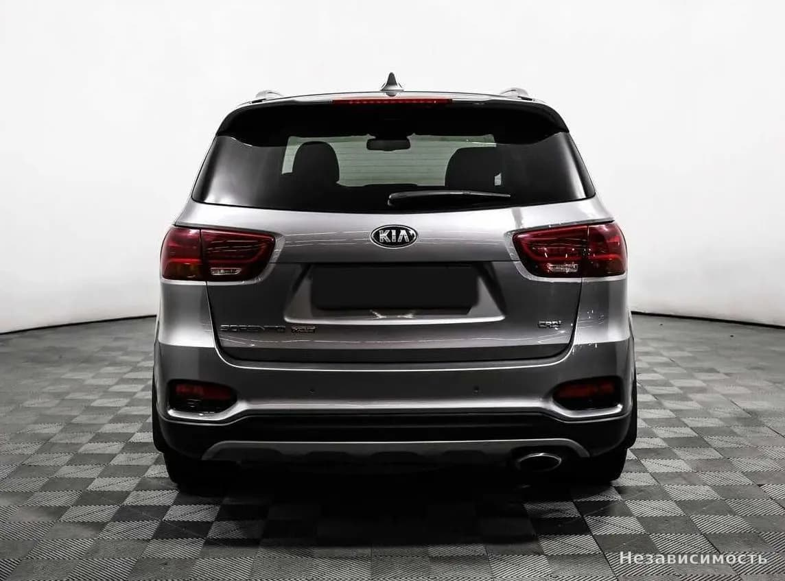 KIA Sorento 2018 с пробегом — фото 6