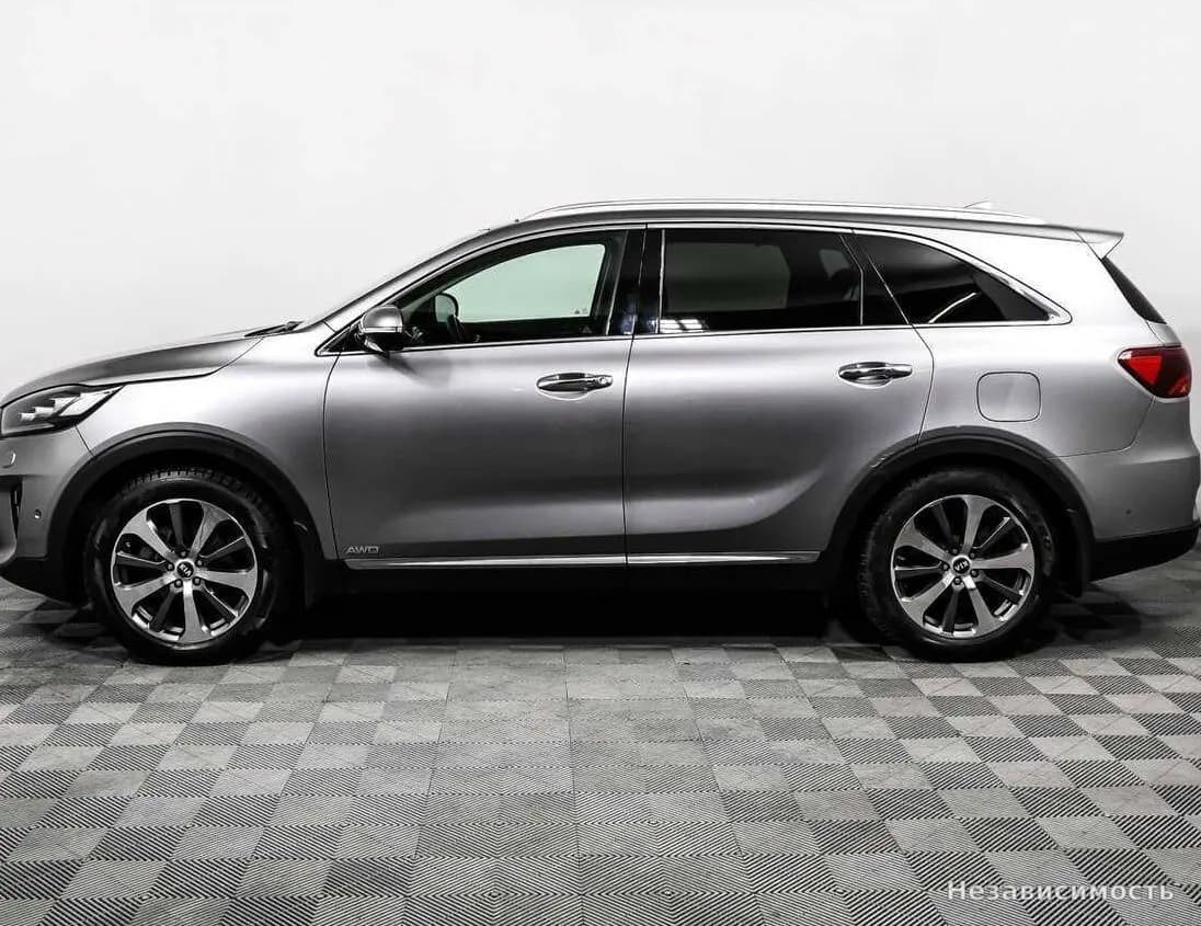 KIA Sorento 2018 с пробегом — фото 8