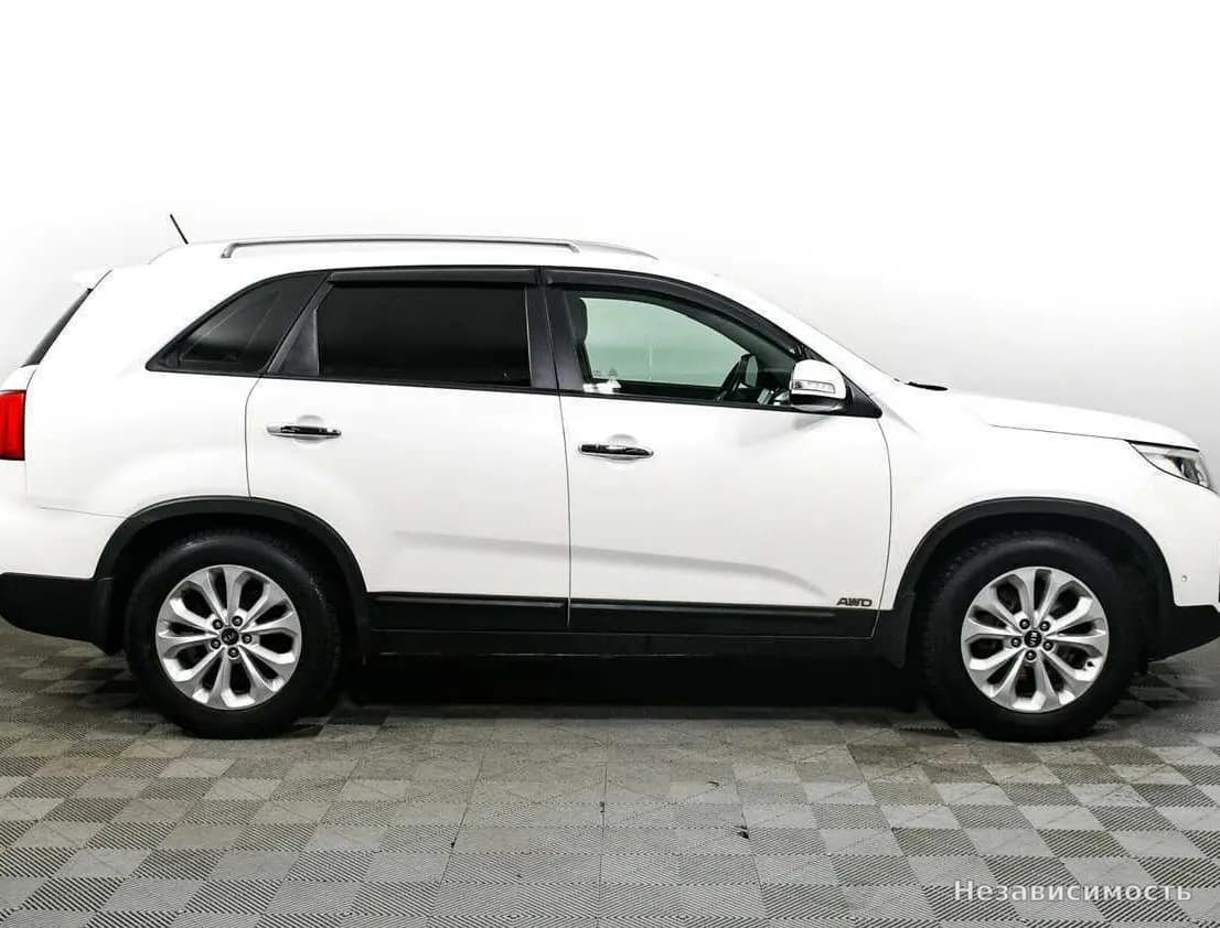 KIA Sorento 2016 с пробегом — фото 4
