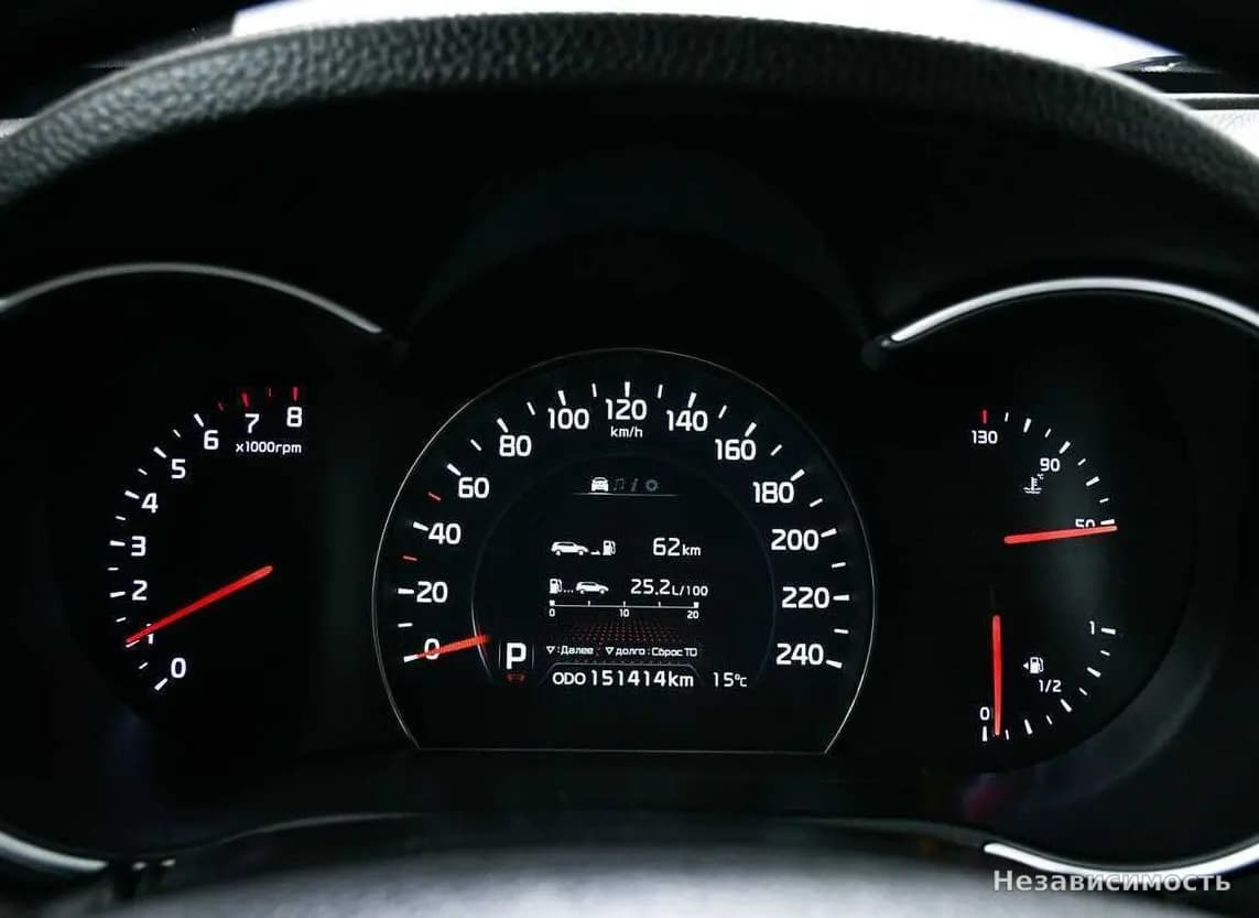 KIA Sorento 2016 с пробегом — фото 10