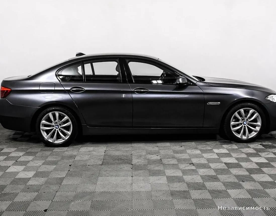 BMW 5 серии 2015 с пробегом — фото 4