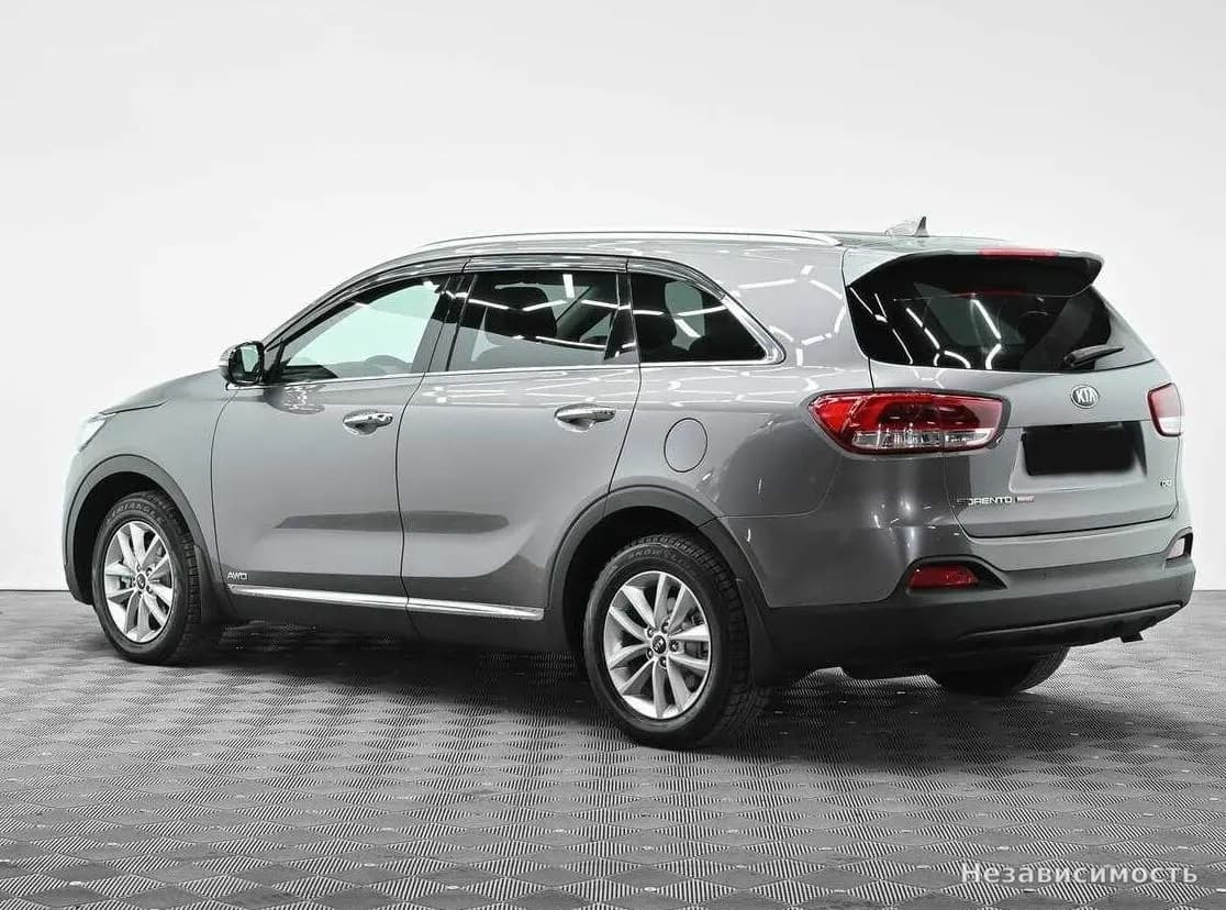 KIA Sorento 2017 с пробегом — фото 3