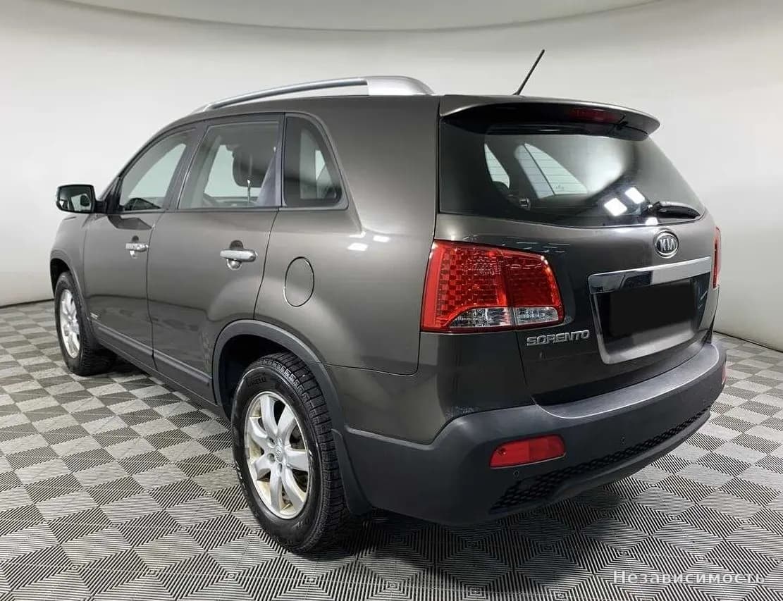 KIA Sorento 2012 с пробегом — фото 7