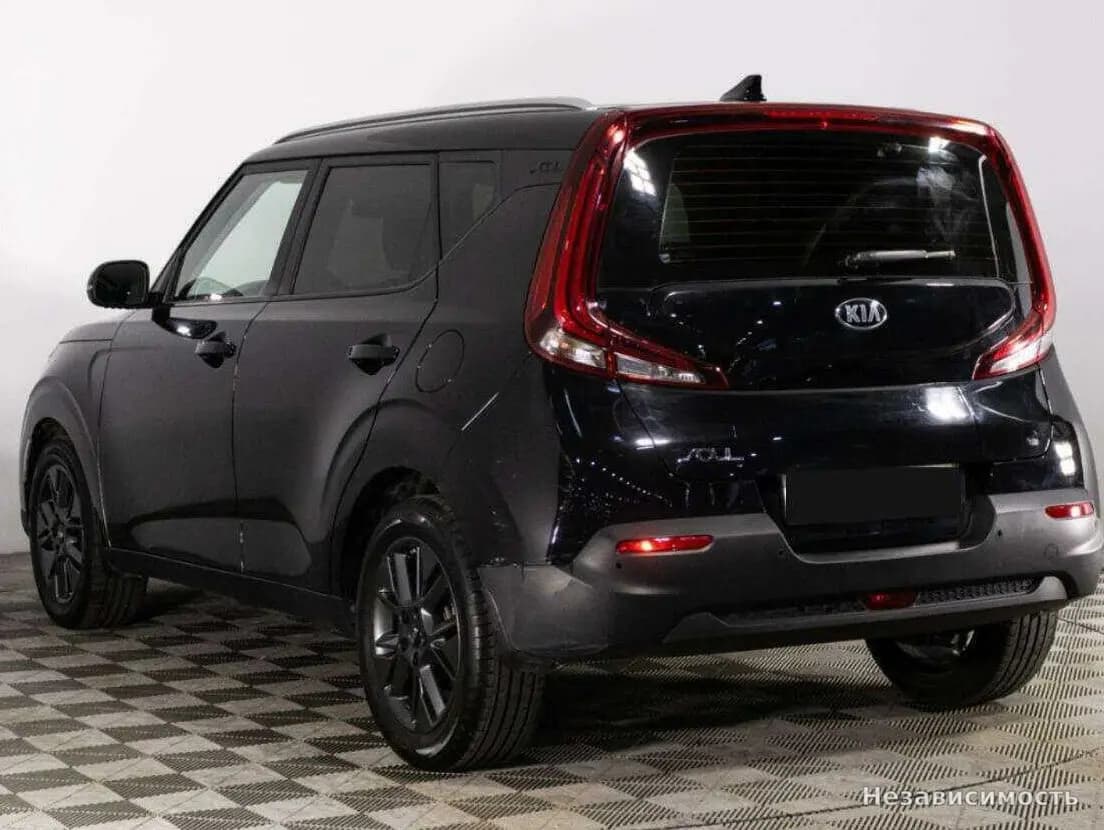 KIA Soul 2021 с пробегом — фото 7