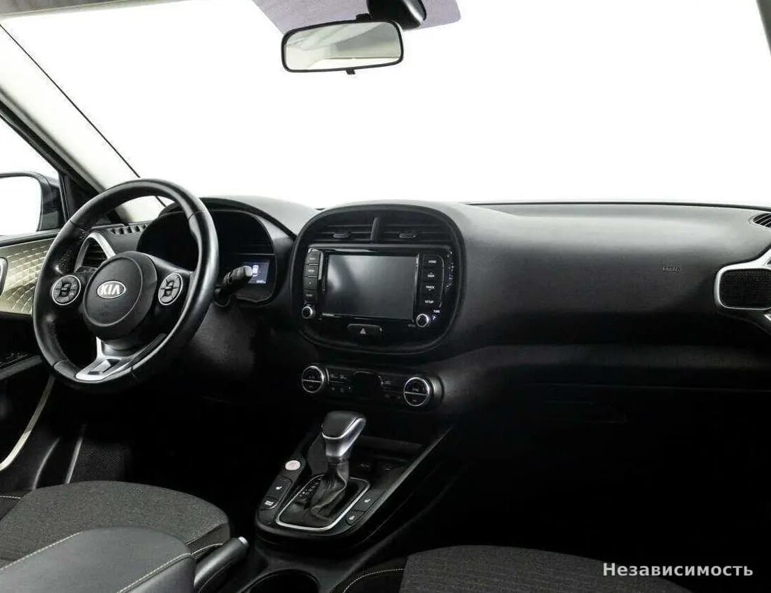 KIA Soul 2021 с пробегом — фото 9