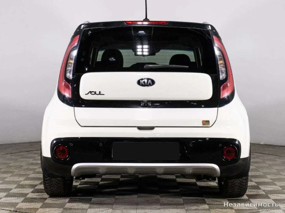 KIA Soul 2018 с пробегом — фото 6