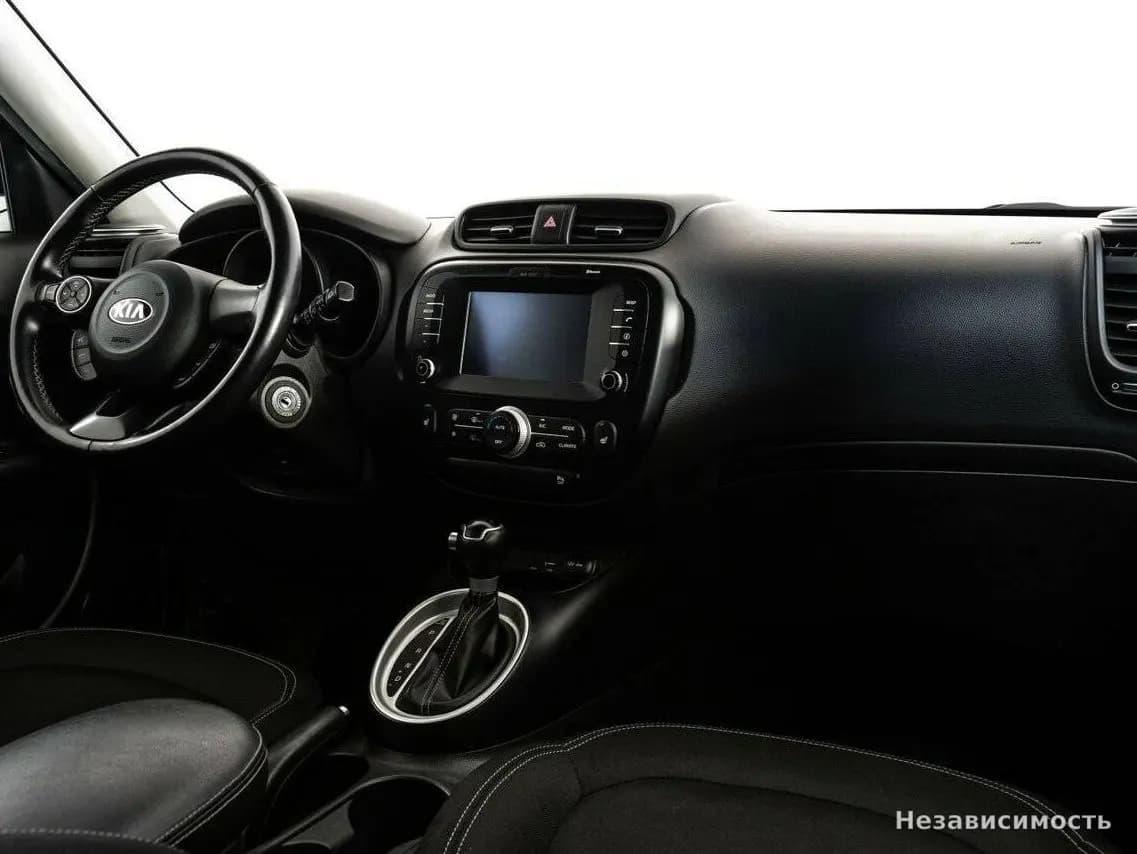 KIA Soul 2018 с пробегом — фото 7