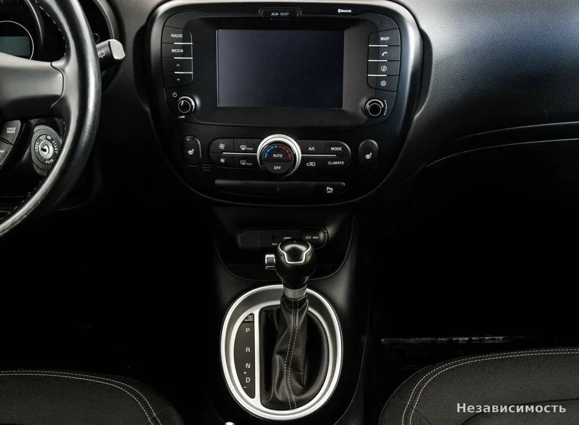 KIA Soul 2018 с пробегом — фото 10