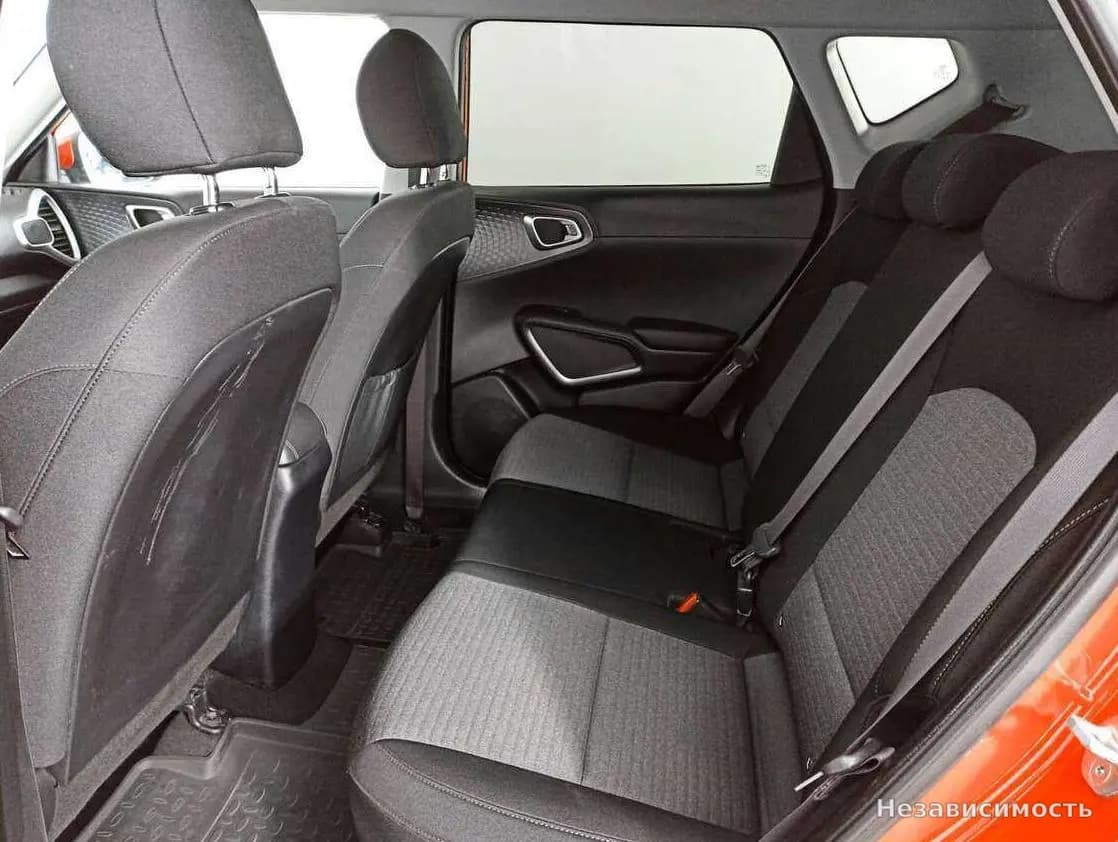 KIA Soul 2020 с пробегом — фото 9