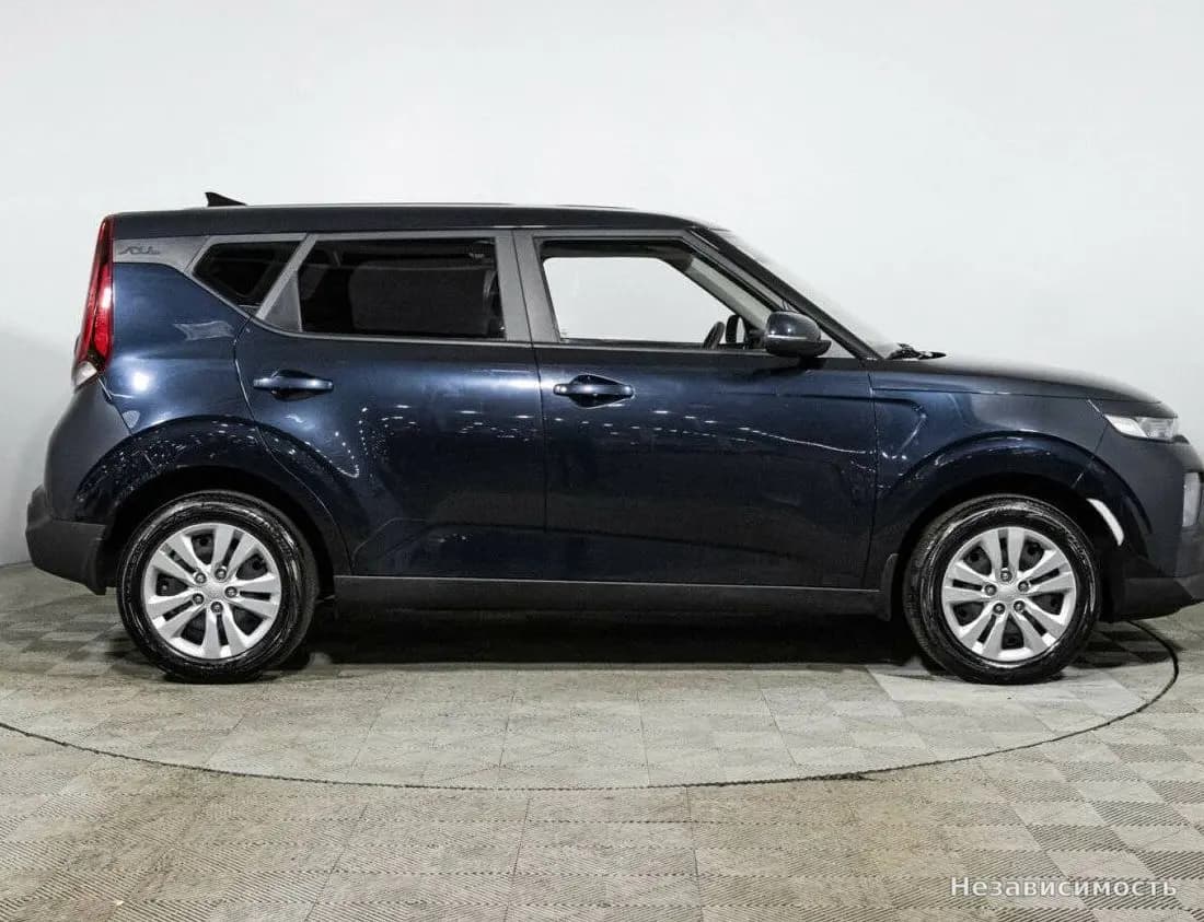 KIA Soul 2022 с пробегом — фото 4