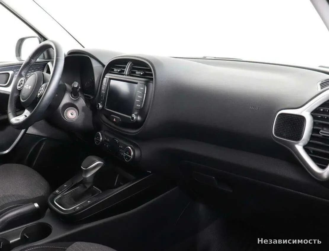 KIA Soul 2019 с пробегом — фото 10
