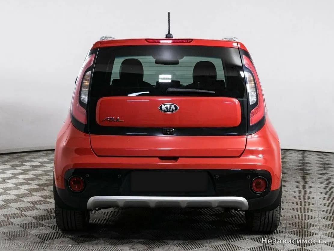 KIA Soul 2018 с пробегом — фото 5