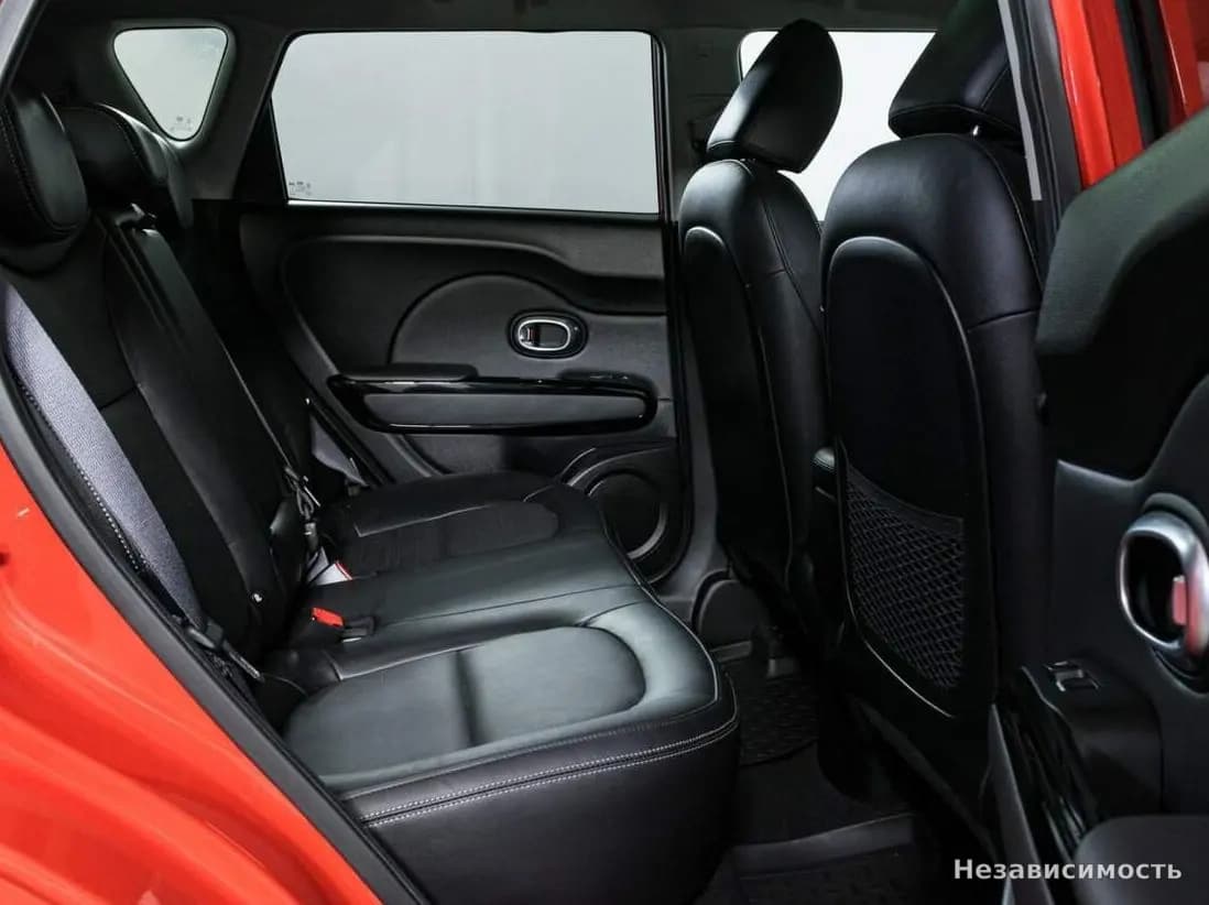 KIA Soul 2018 с пробегом — фото 10
