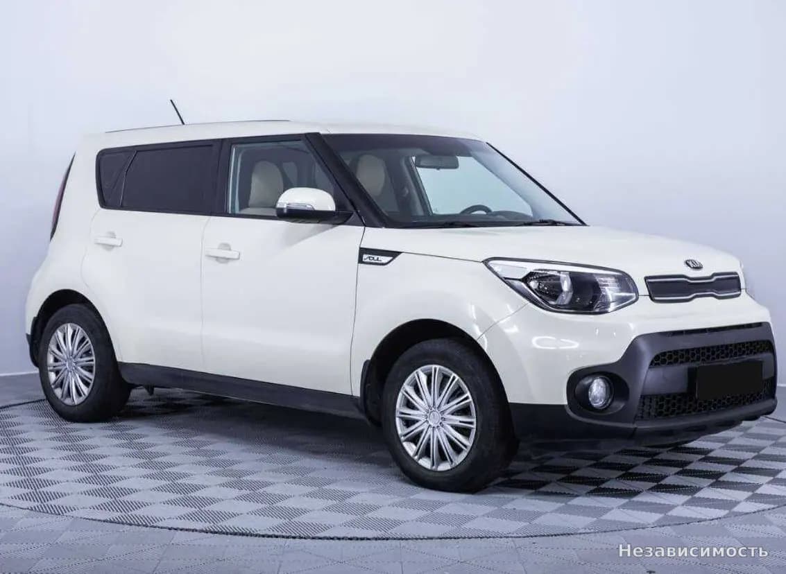 KIA Soul 2018 с пробегом — фото 3