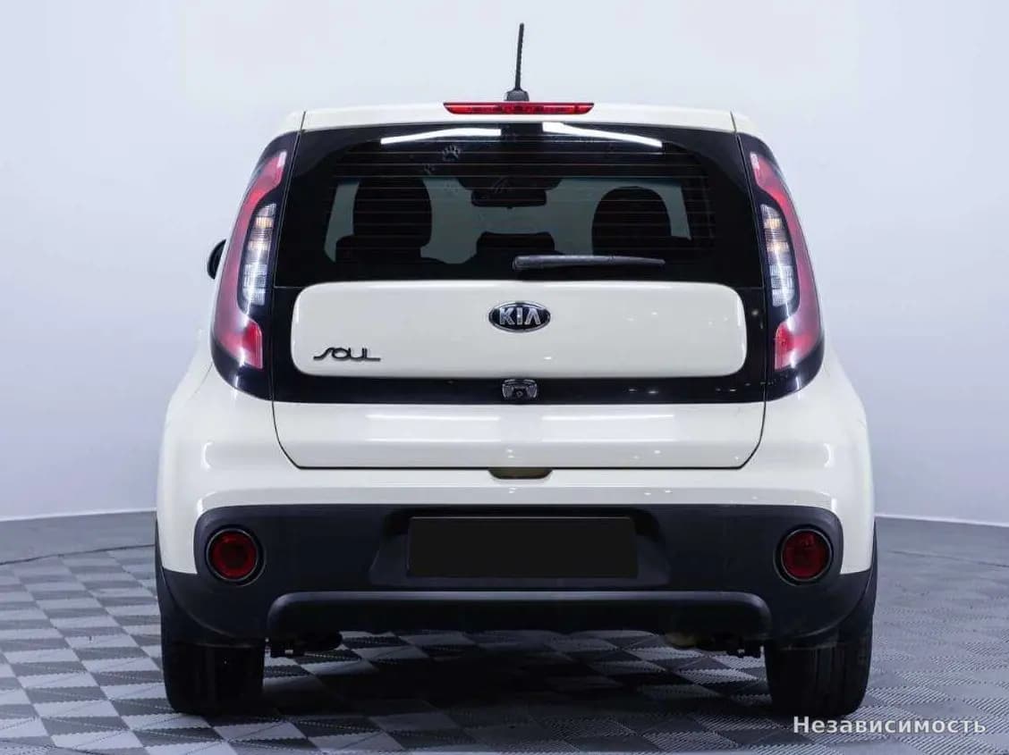 KIA Soul 2018 с пробегом — фото 5