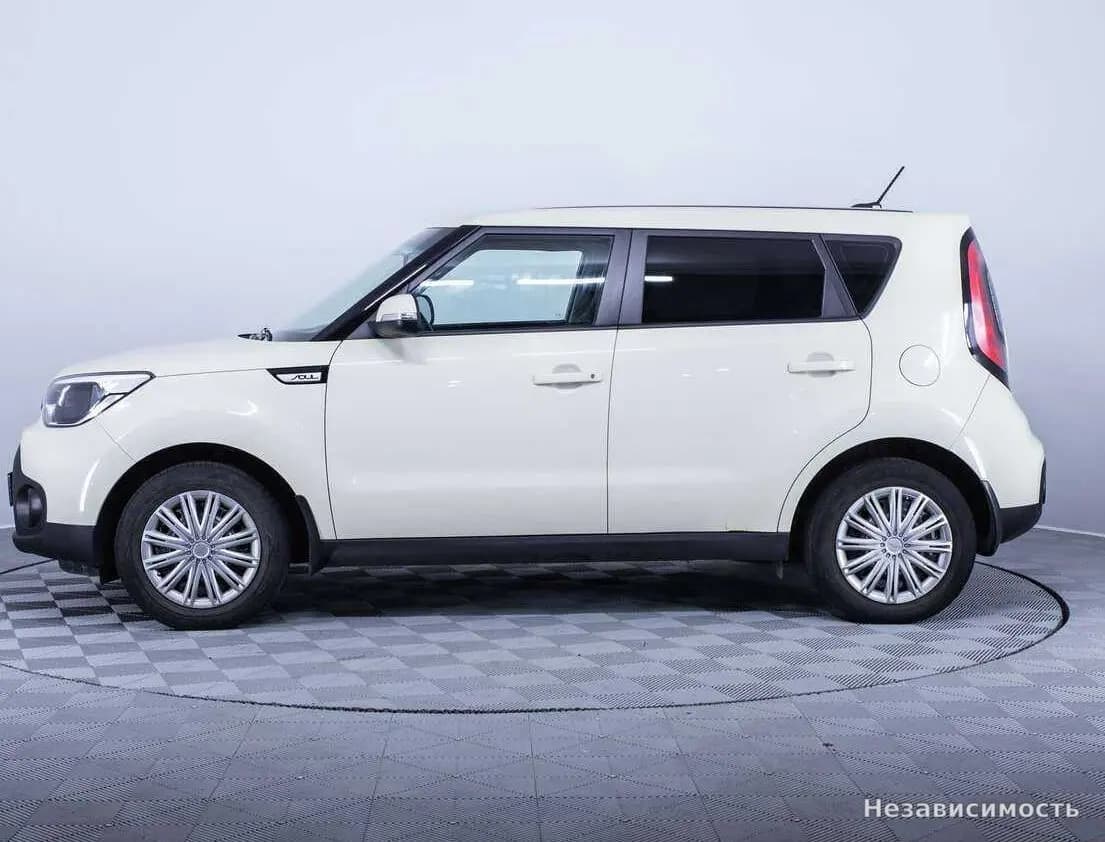 KIA Soul 2018 с пробегом — фото 7
