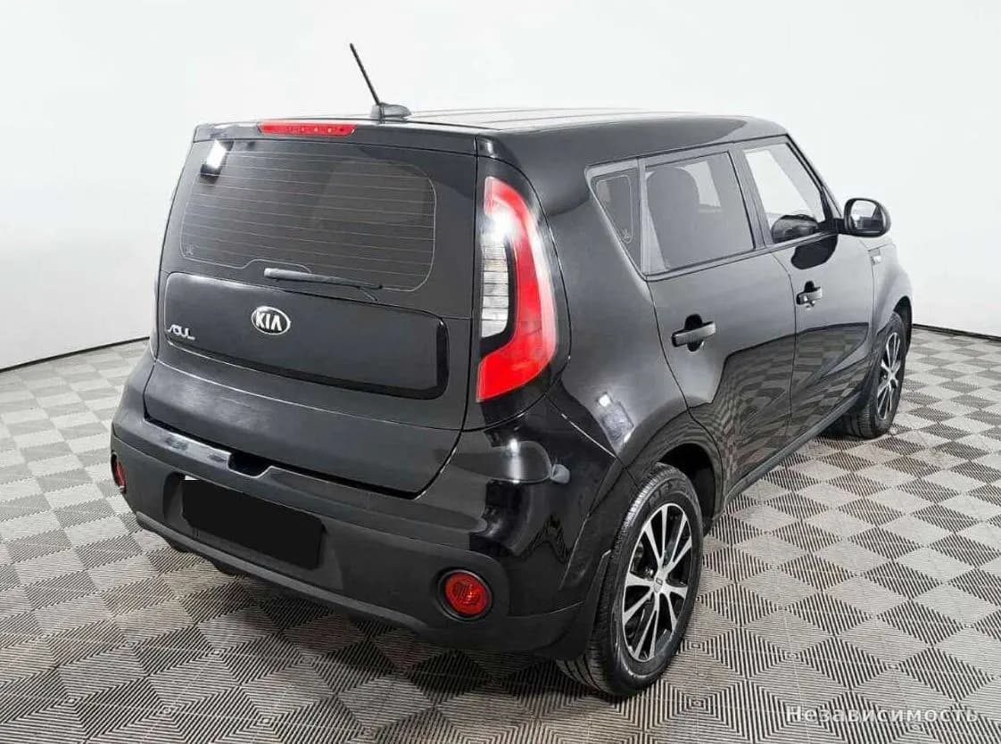 KIA Soul 2018 с пробегом — фото 4