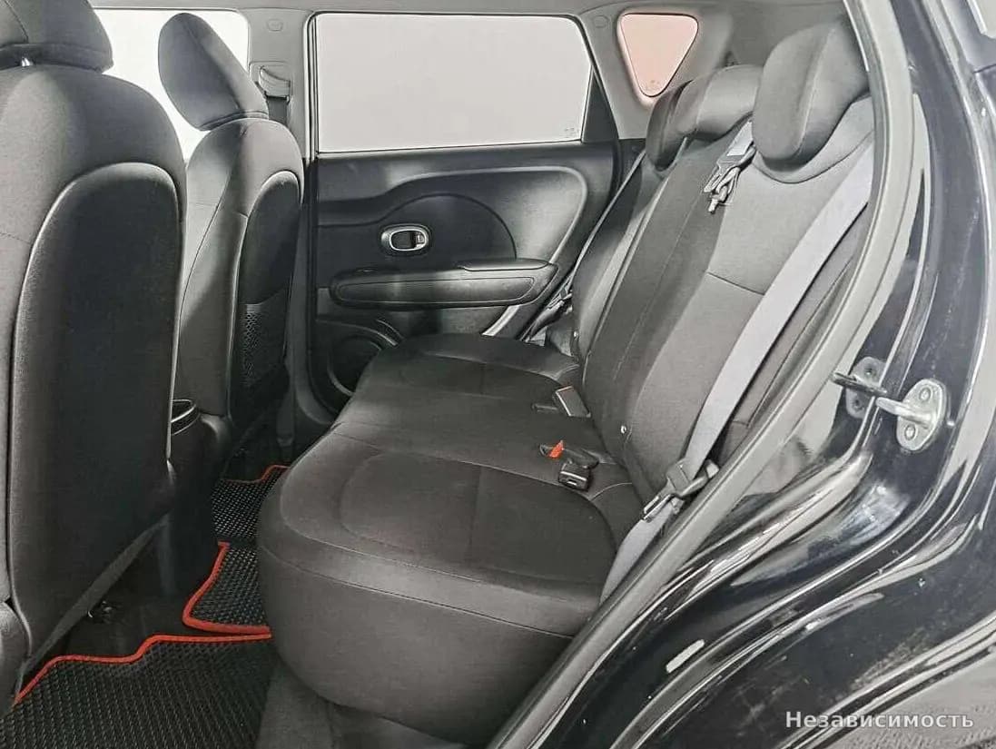 KIA Soul 2018 с пробегом — фото 8