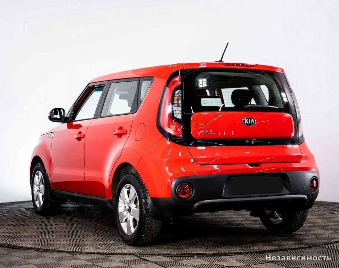 KIA Soul 2018 с пробегом — фото 4