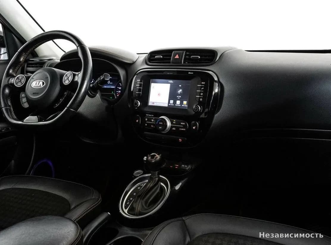 KIA Soul 2016 с пробегом — фото 6