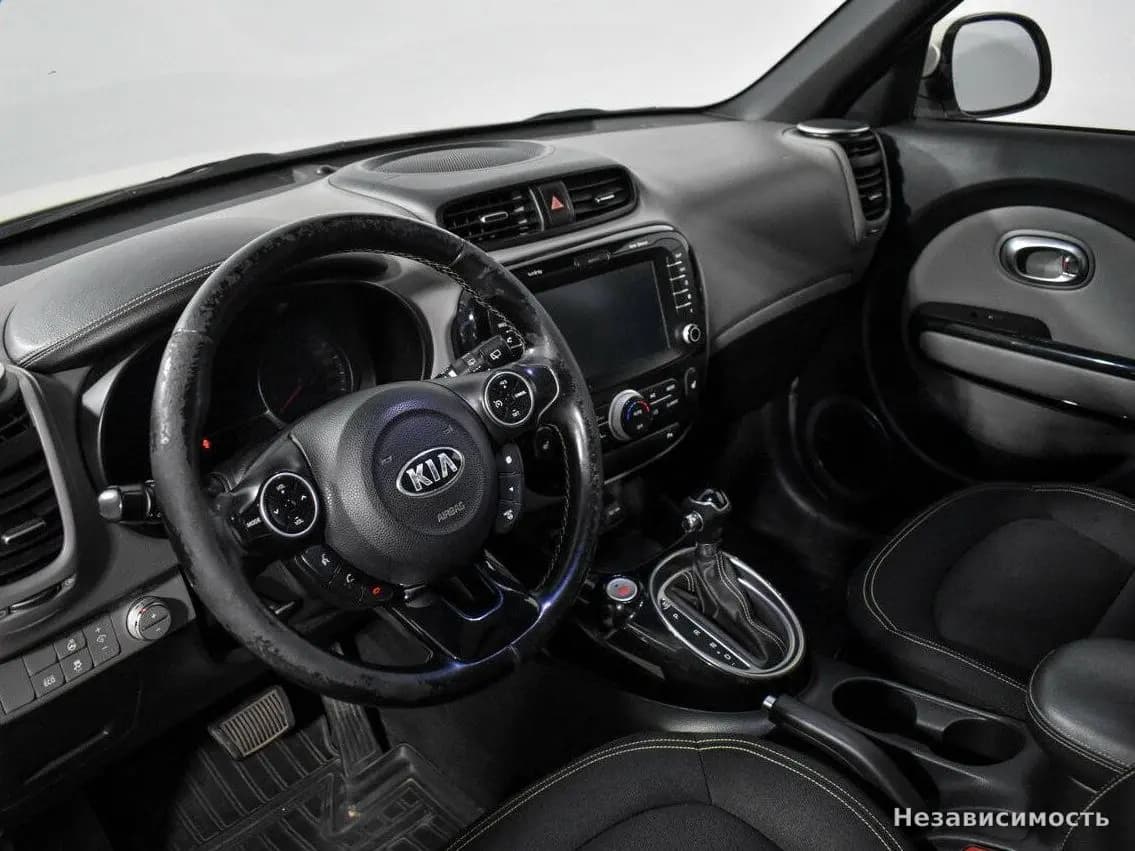 KIA Soul 2014 с пробегом — фото 9