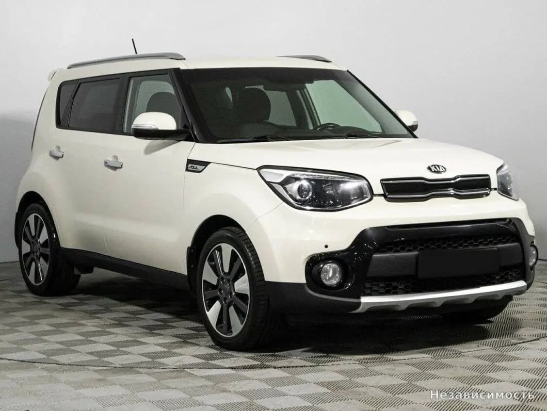 KIA Soul 2018 с пробегом — фото 3