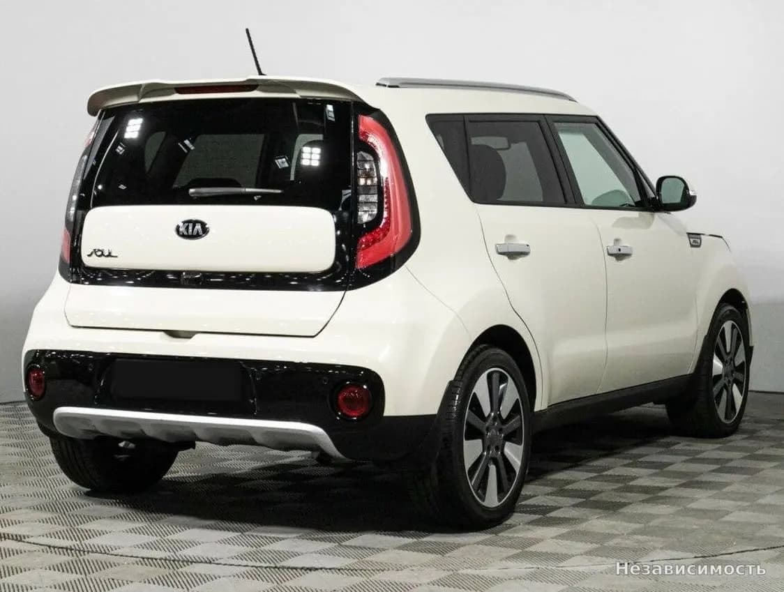KIA Soul 2018 с пробегом — фото 5