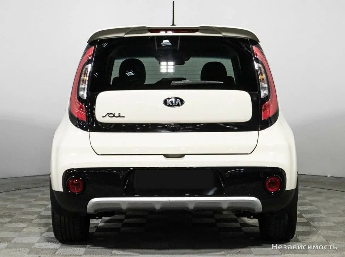 KIA Soul 2018 с пробегом — фото 6