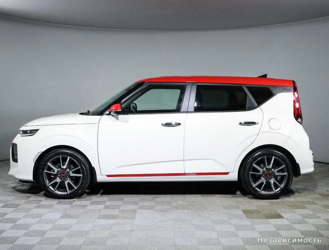 KIA Soul 2021 с пробегом — фото 8