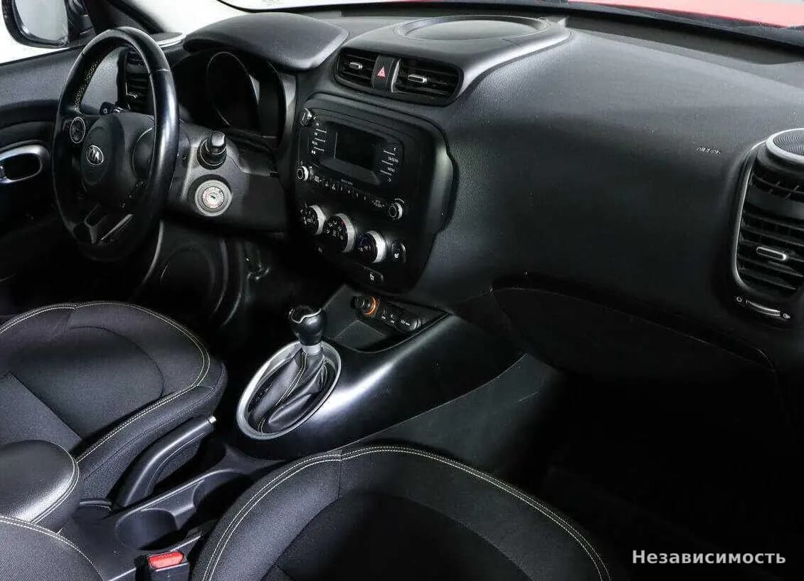 KIA Soul 2014 с пробегом — фото 10