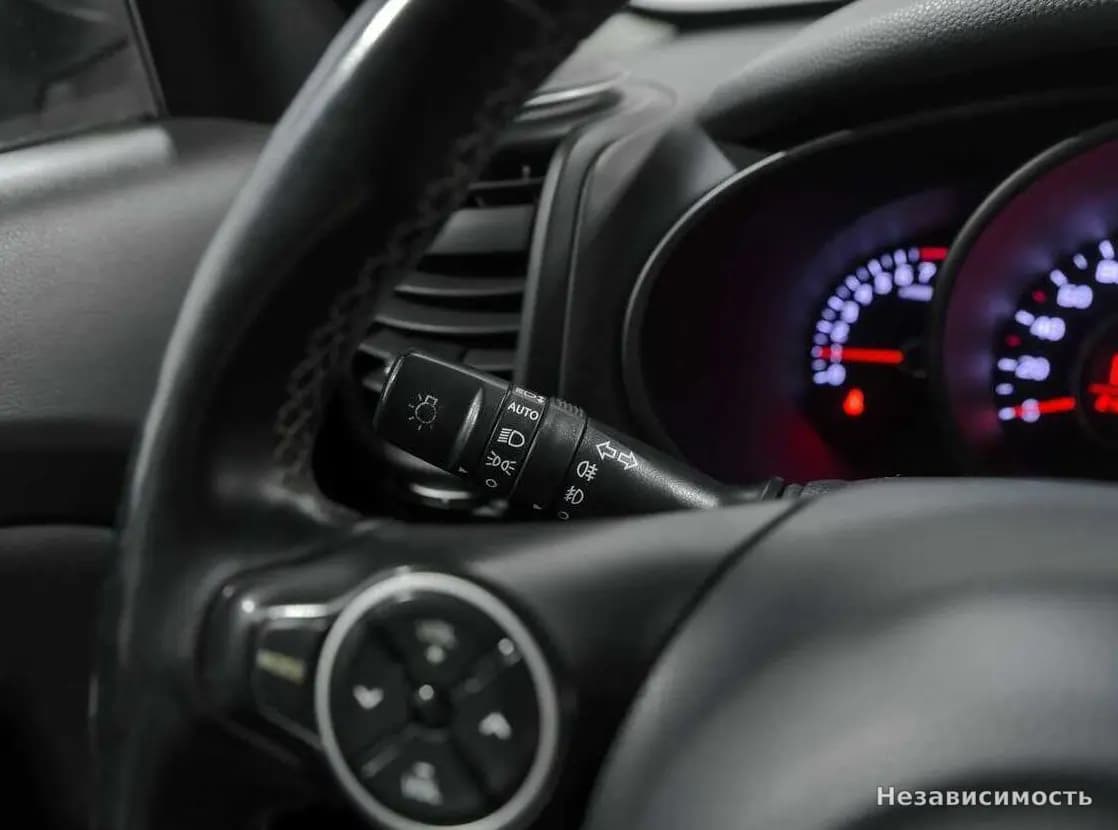KIA Soul 2017 с пробегом — фото 8
