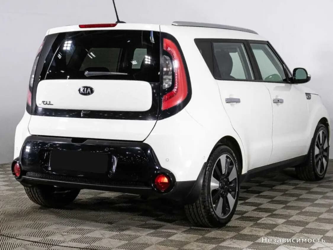 KIA Soul 2015 с пробегом — фото 5