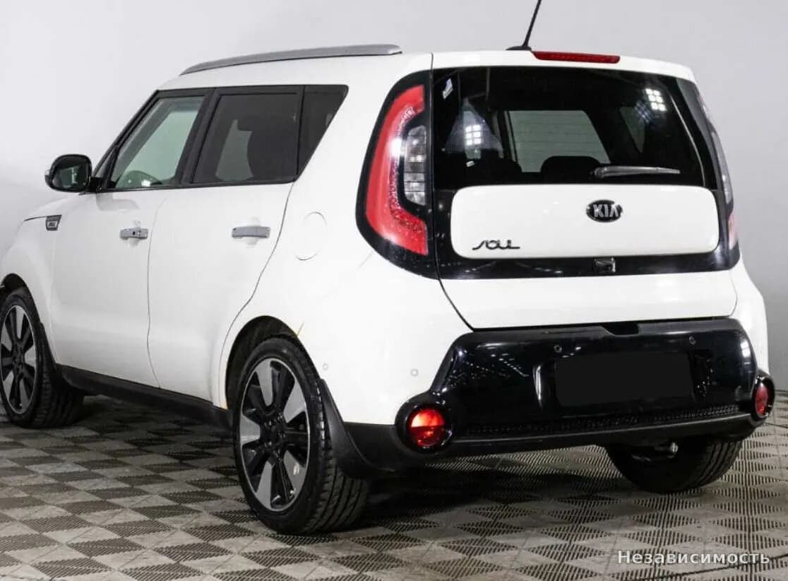 KIA Soul 2015 с пробегом — фото 7