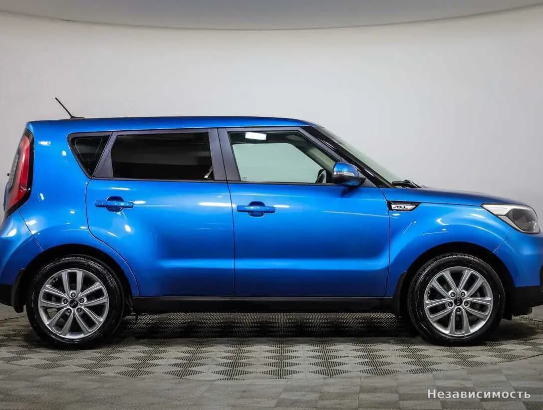 KIA Soul 2017 с пробегом — фото 3