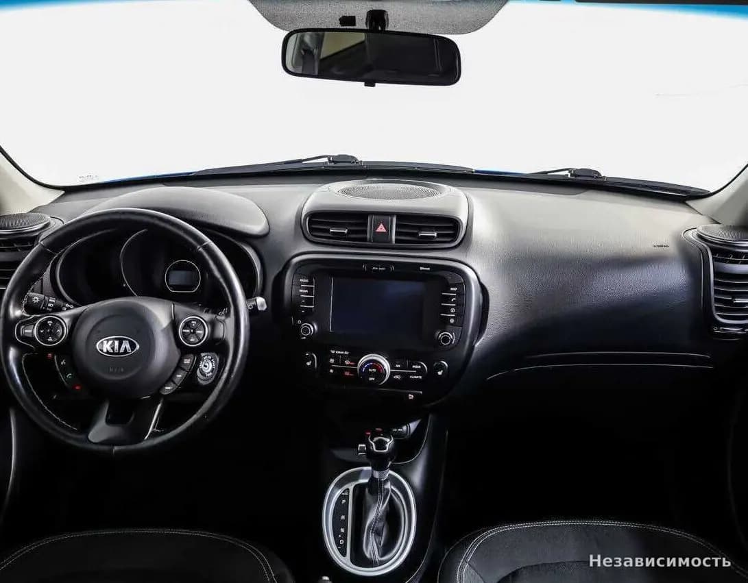 KIA Soul 2017 с пробегом — фото 9