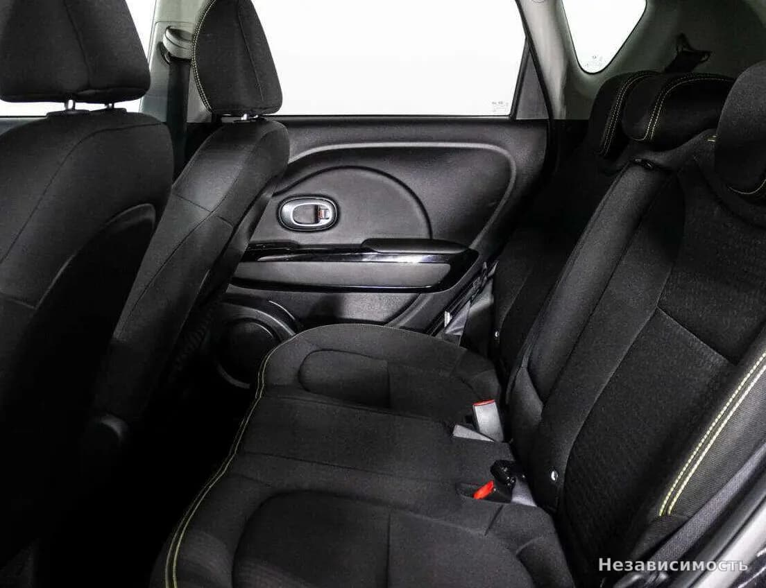 KIA Soul 2016 с пробегом — фото 10