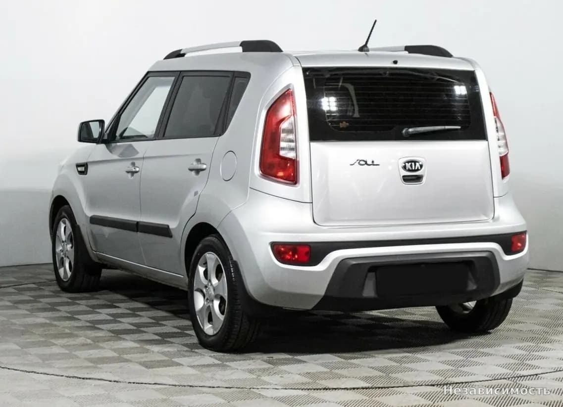 KIA Soul 2013 с пробегом — фото 7